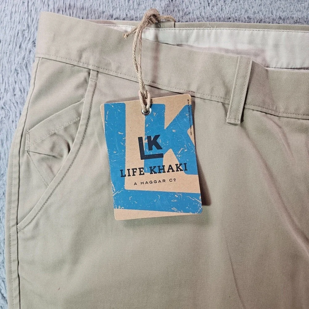NWT A Haggar‎ Co Life Khaki LK Pants Men 44 x 30 Flat Front Straight Beige